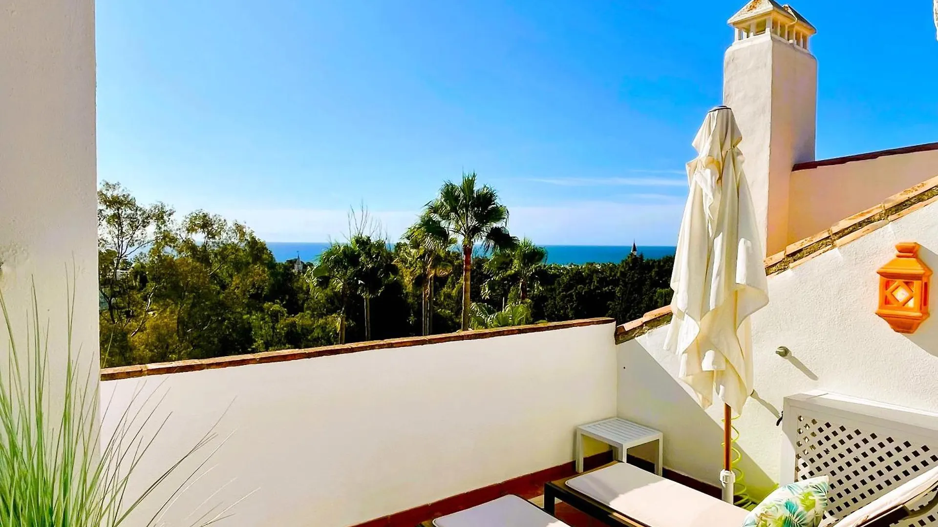 Apartment Luxury Penthouse With Sea Views In Marbella Golden Mile, Puente Romano Area Spain