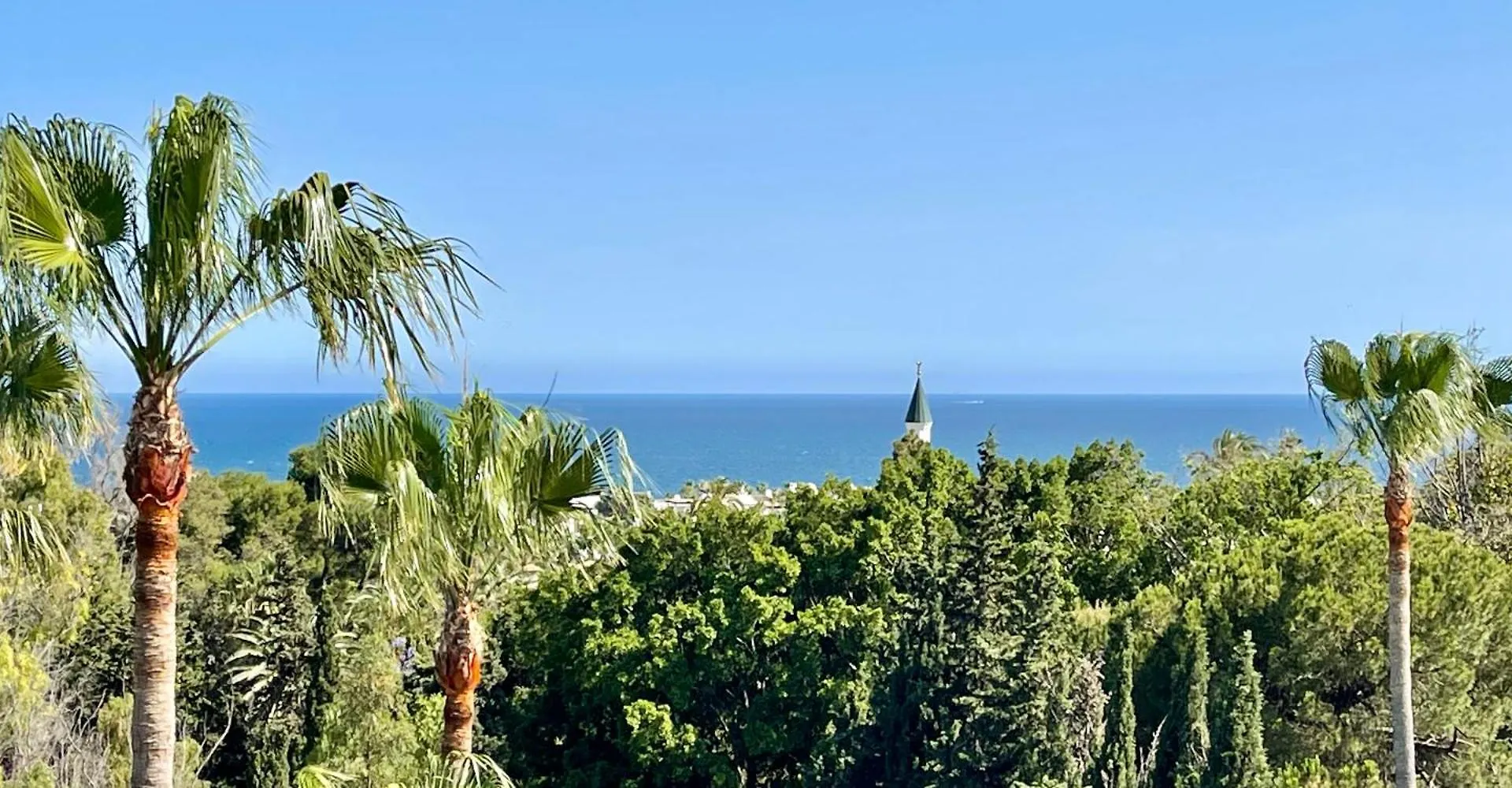 Apartment Luxury Penthouse With Sea Views In Marbella Golden Mile, Puente Romano Area Spain
