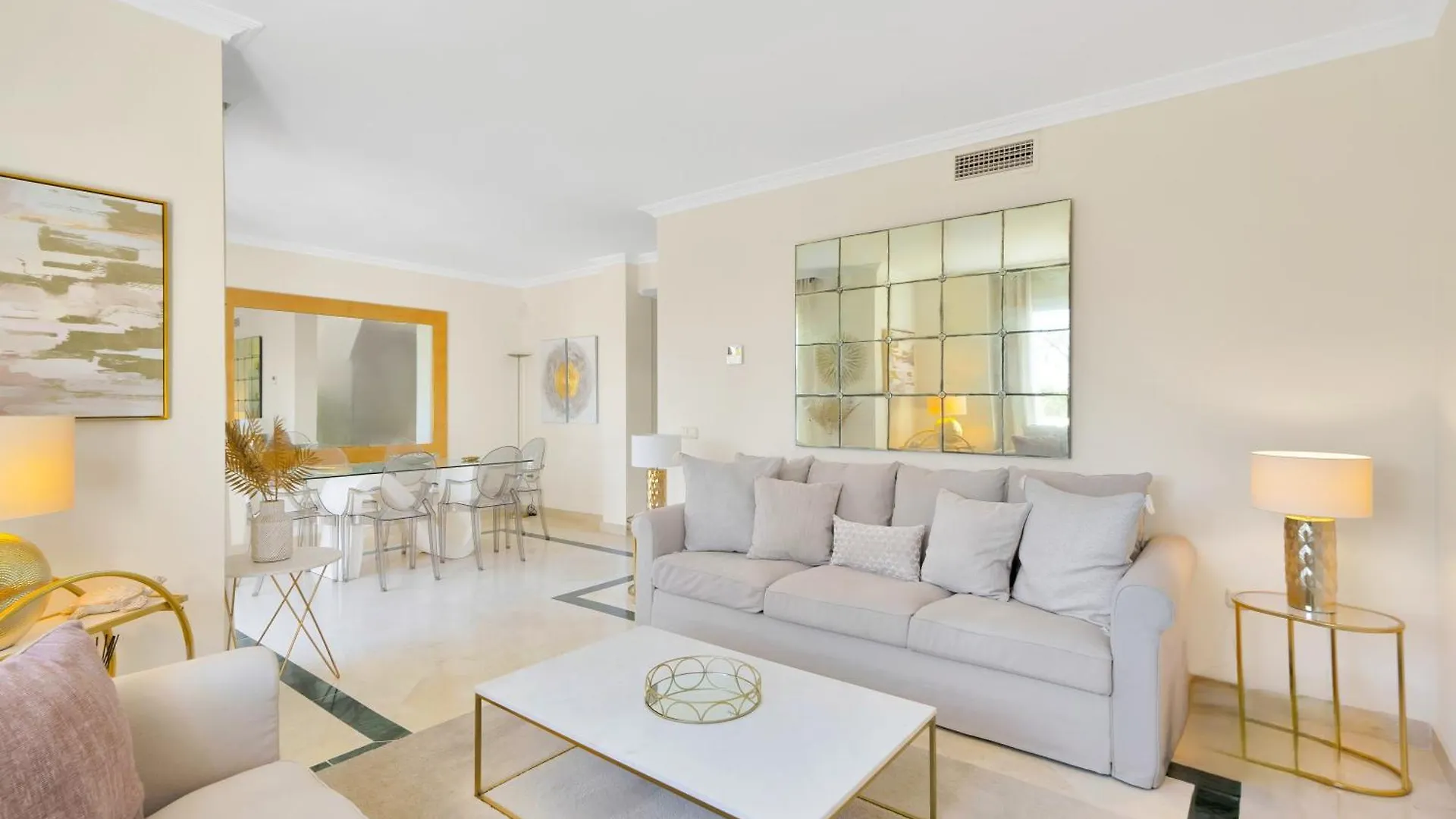 Luxury Penthouse With Sea Views In Marbella Golden Mile, Puente Romano Area